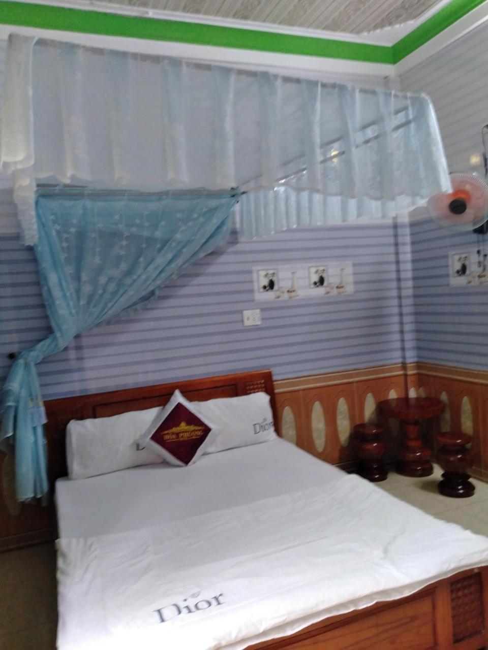 Hoa Phuong Guesthouse Dong Ha ภายนอก รูปภาพ